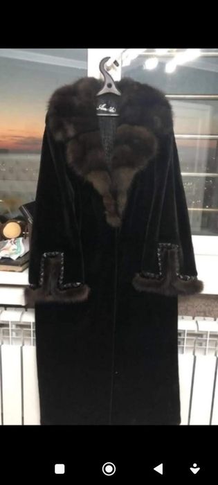 Продам шубу норковую