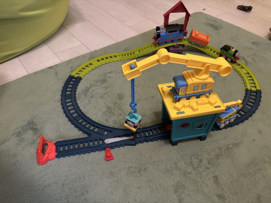 Комплект Thomas & Friends, с Карли и Санди