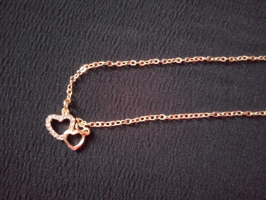 Цепочка хюпинг  не темнеет  новая  под золото  цена 2500 тенге