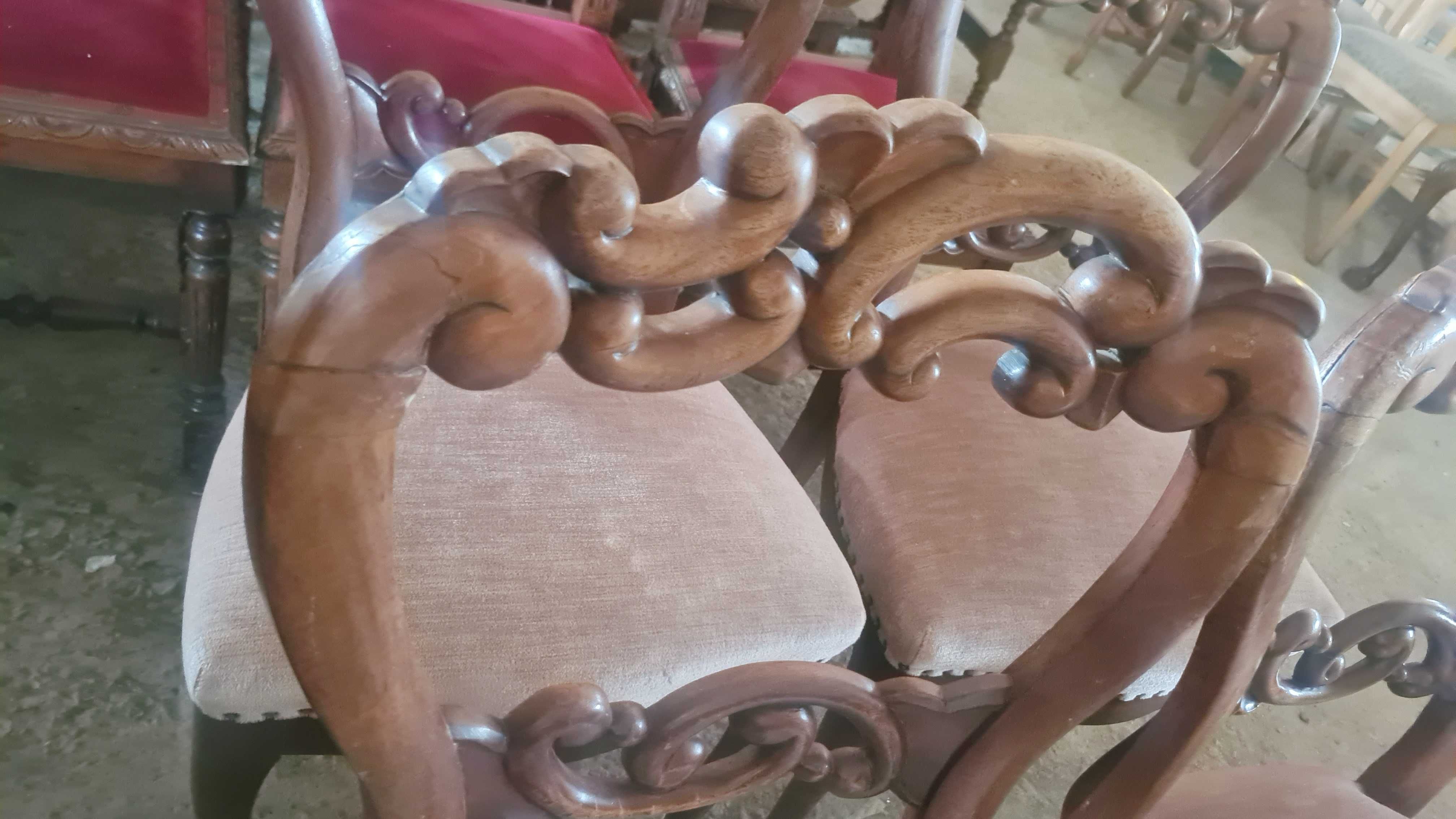 Униклани барокови столове в стил Луии внос от Европа