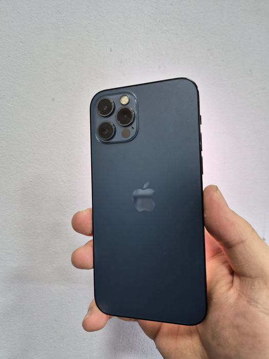 Продам iPhone 12 Pro 256 без ремонта