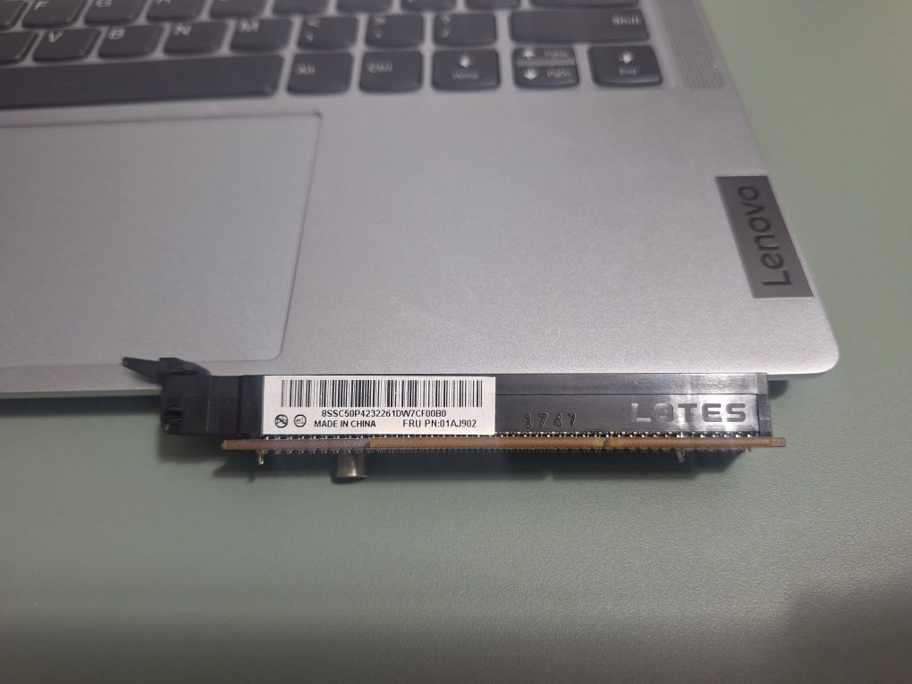 Riser PCI Express compatibil Lenovo ThinkCentre ThinkStation