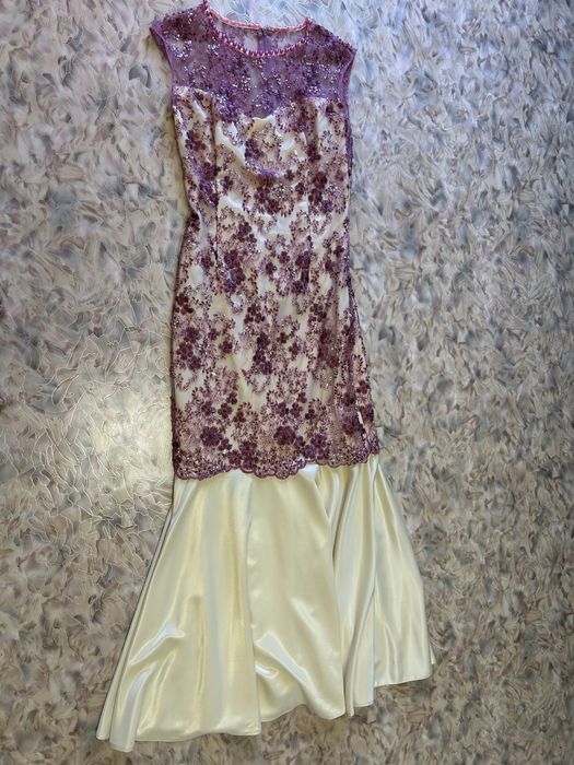 Продам платье