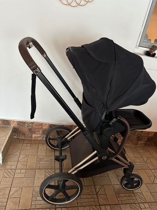 Vând Cărucior Priam 4 Special Edition Khaki Green