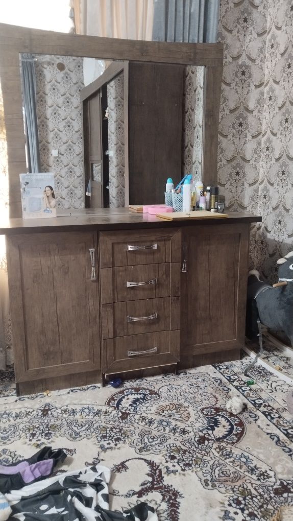 Spalni garnitur sotiladi sfatli holati ideal