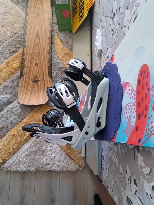 Детска сноуборд дъска Burton Chicklet 125 см