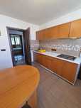 inchiriez ap 2 camere la vile,zona Strand