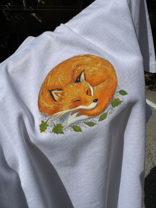 Tricou pictat manual - unicat vulpe