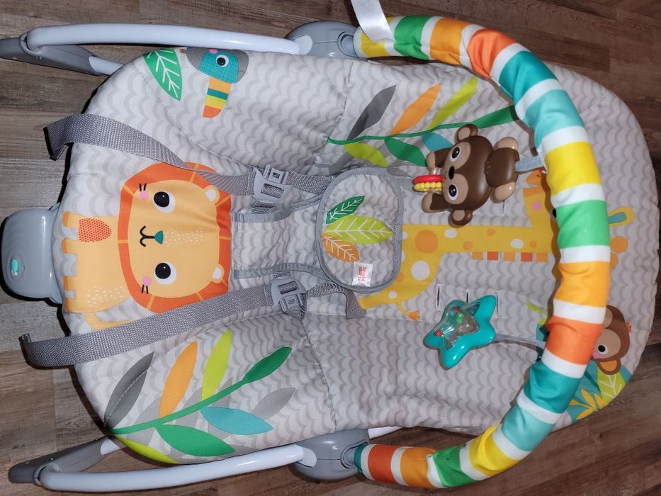 Бебешки шезлонг Bright starts Safari Toddler Rocker™