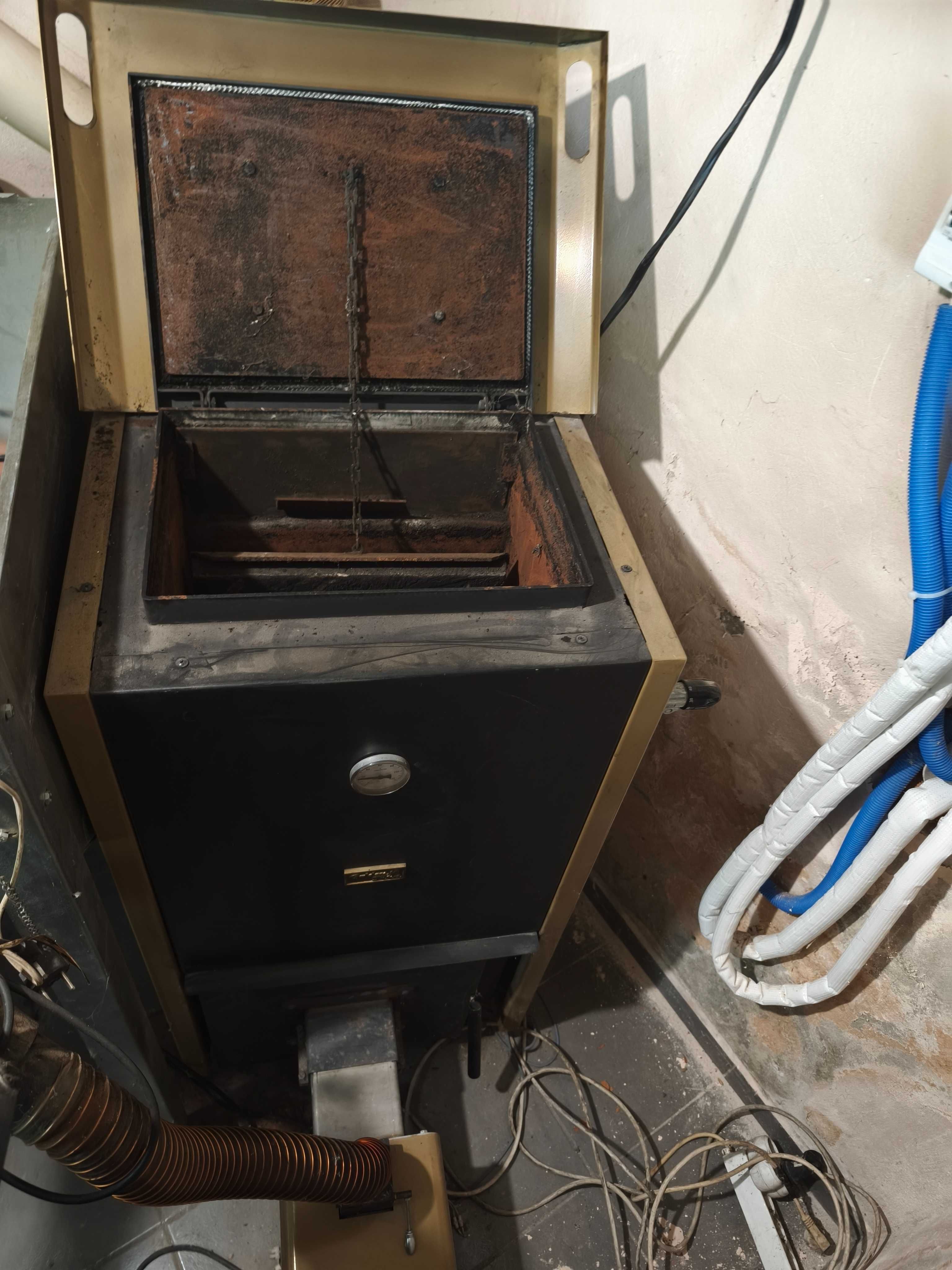 Котел на пелети или дърва GOLDEN FIRE + ГОРЕЛКА 48 KW+БУНКЕР за гориво