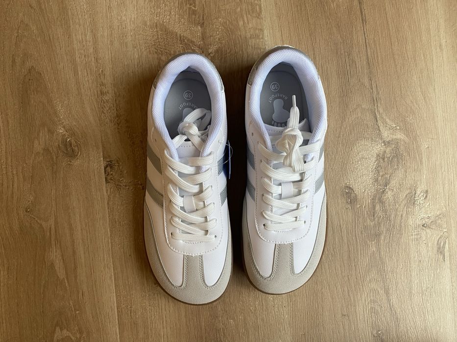 Barefoot маратонки бели