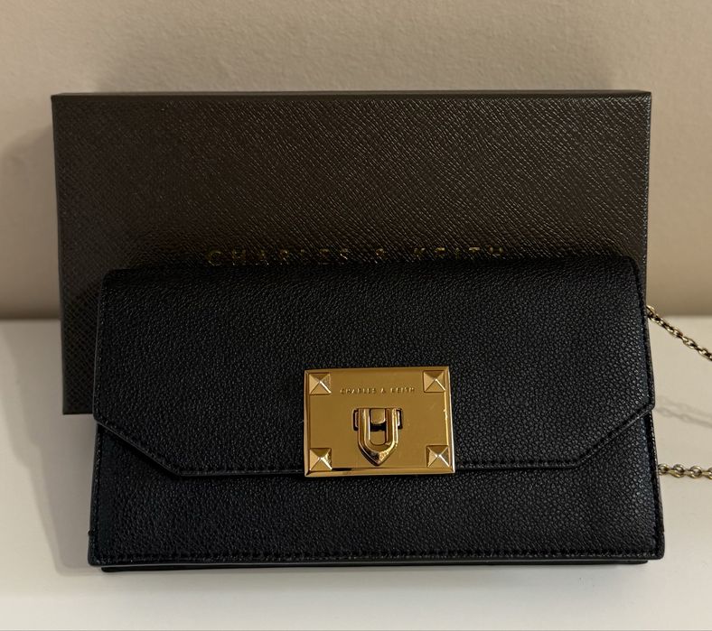 Сумка клатч Charles&Keith