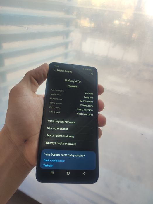 Samsung A 70 xolati yaxshi ishlatishga zoʻr telefon
