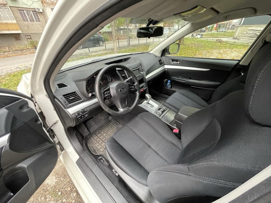 Subaru Legacy awd 2.0