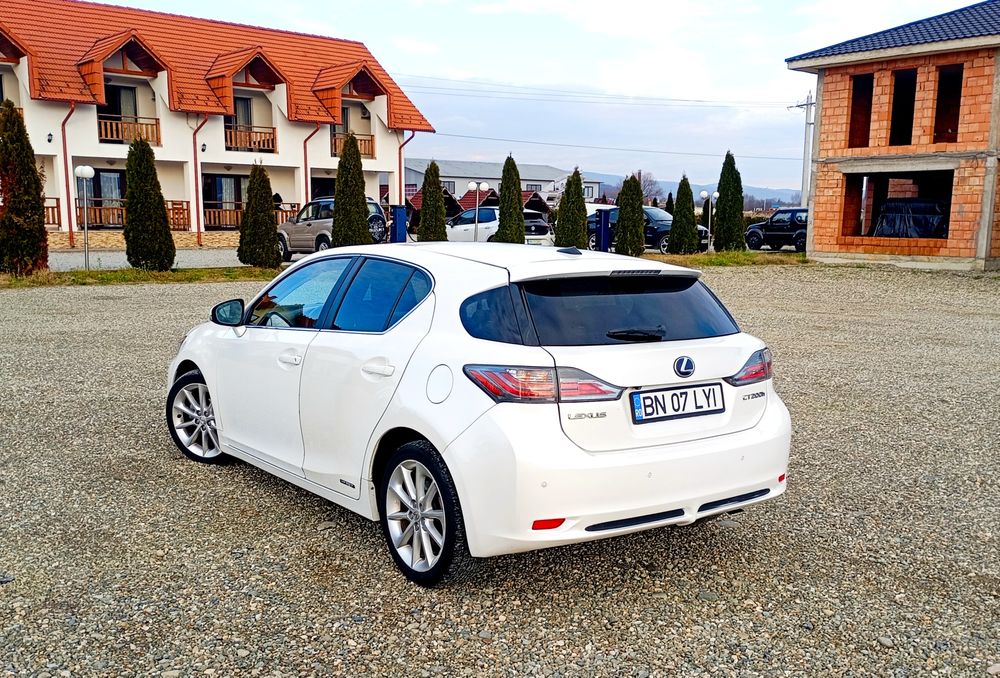 Lexus CT 200h hibrid 2013