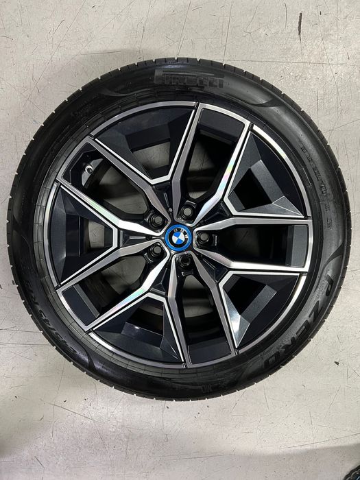 Jante Bmw Seria 5 (G60, G61) / I5 M936 Anv Pirelli