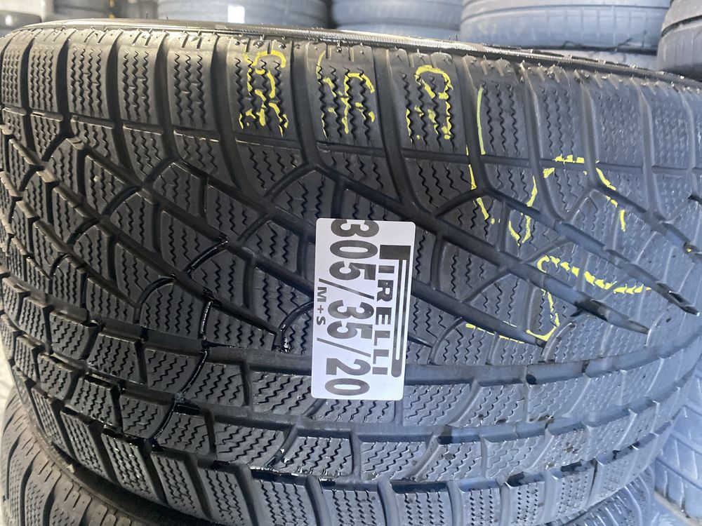 305/35/20 Pirelli