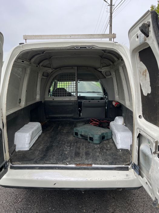 Vând vw caddy 1.9 sdi