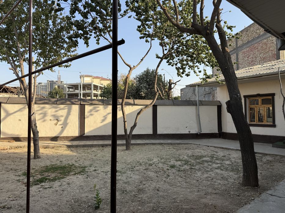 hovli sotilad srochna hususu bir umirga 3.8 sotak