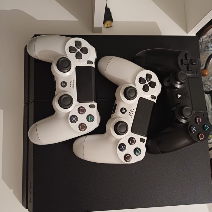 Продам пс 4.Play station 4