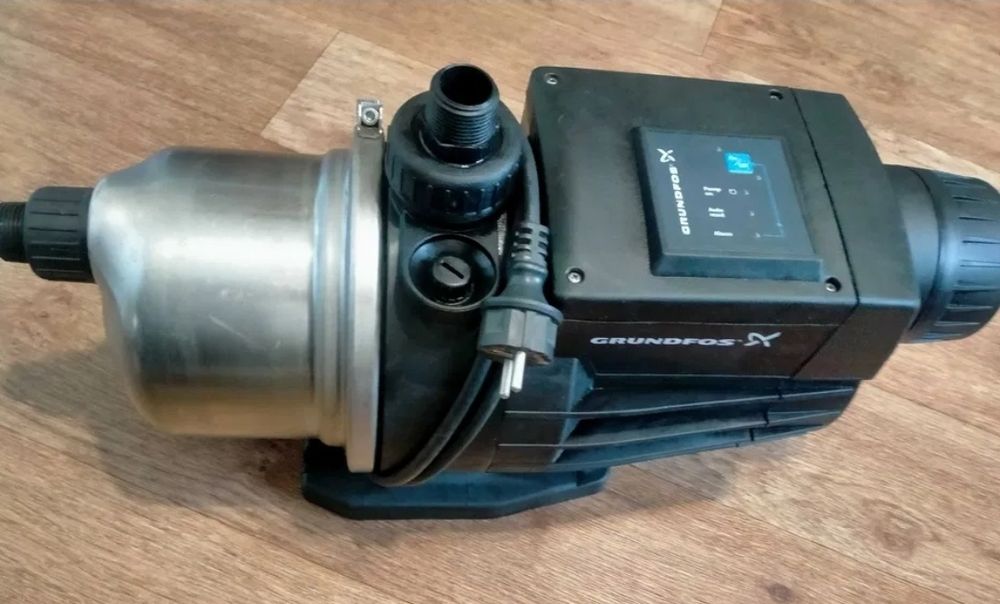 Ремонт насосная станця GRUDFOS.