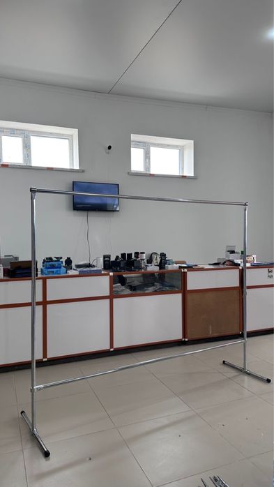 Продам напольную вешалку