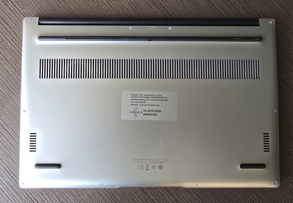 Laptop Huawei MateBook D14 – Ryzen 5, 8GB RAM, 512GB SSD, Full HD