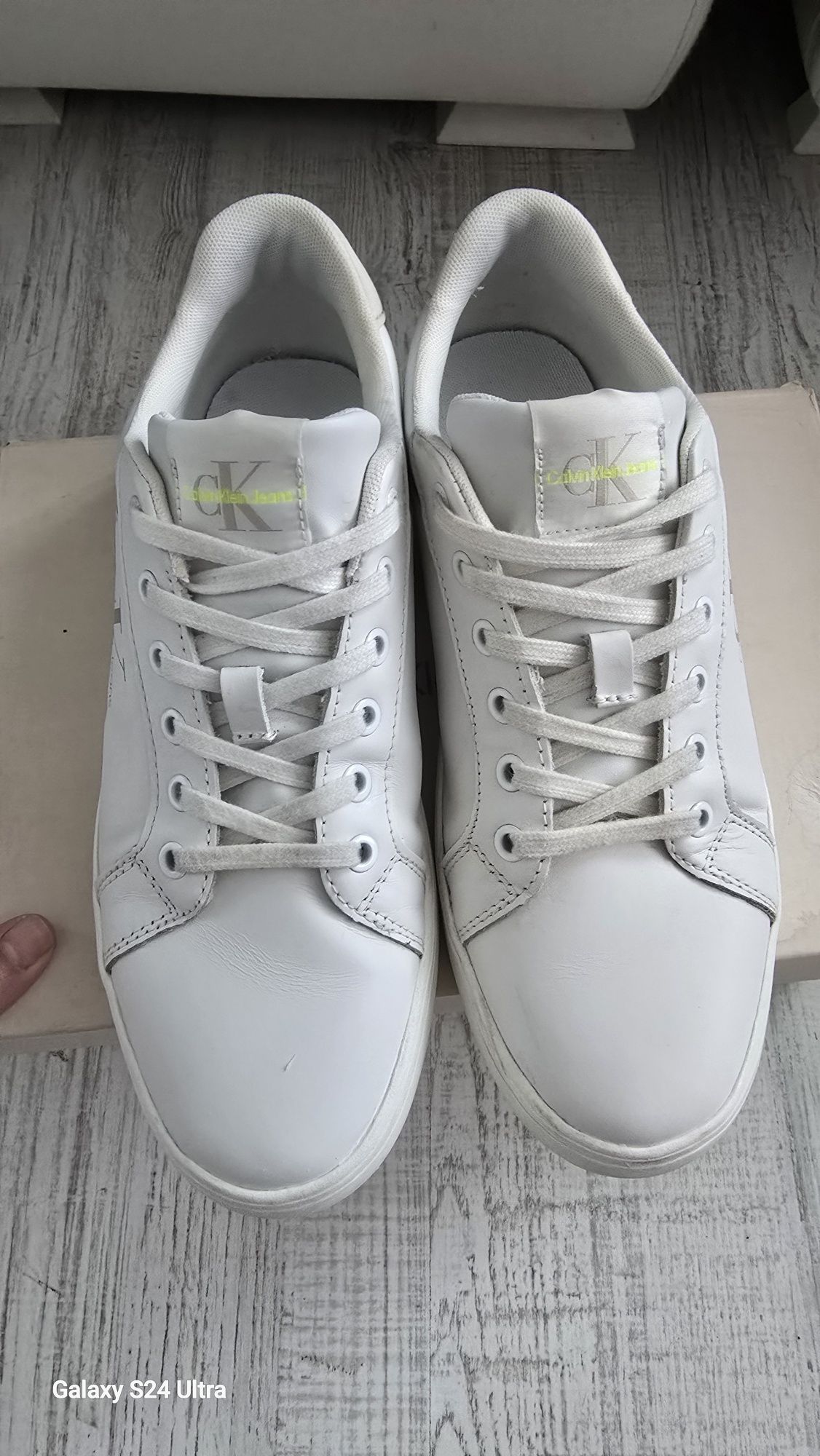 Calvin Klein маратонки