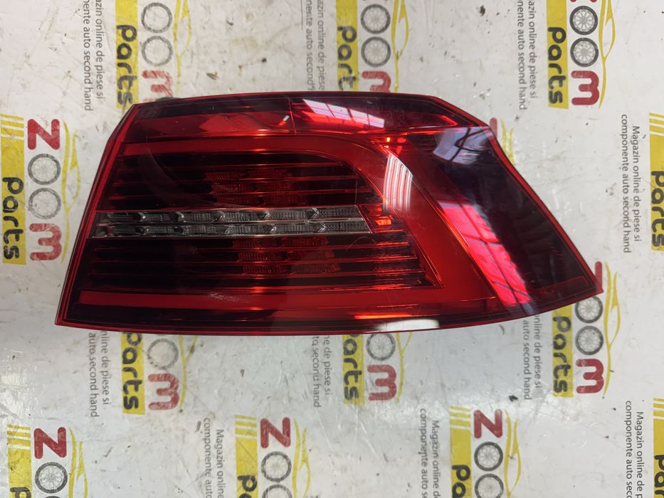 Lampa stop spate dreapta VW Passat B8 R line sedan berlina 2015-2019