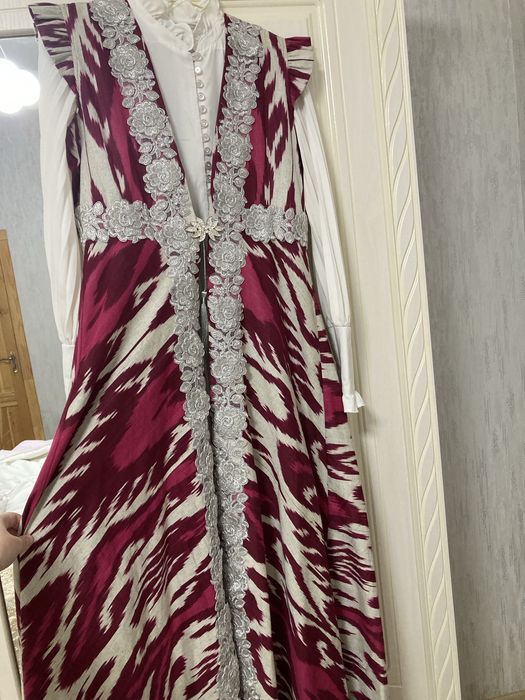 Kelinlar uchun liboslar 1 mata kiyilgan atiga holati yengi toza