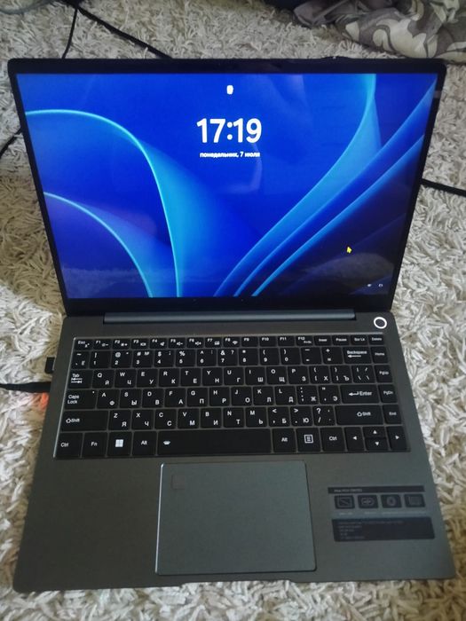 Ноутбук почти новый, DEXP , 16 GB