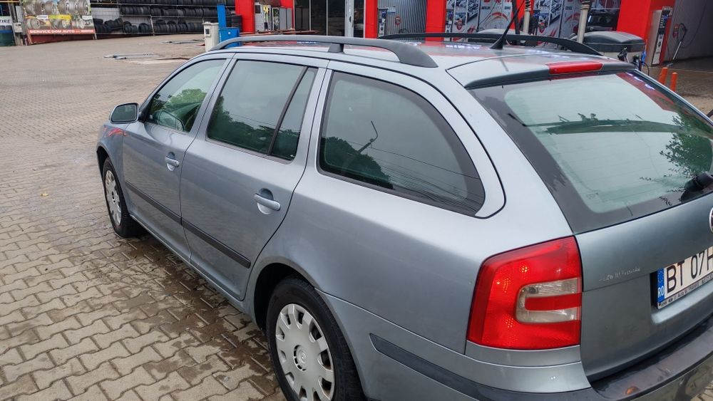 Vând Skoda Octavia