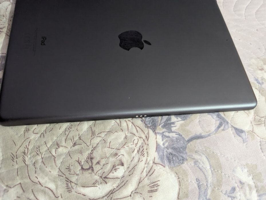 iPad generatia 9 impecabil 2022 64gb