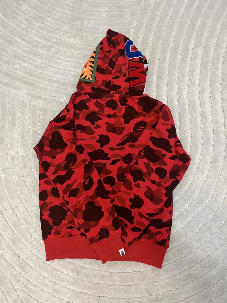 Bape Hoodie Rosu