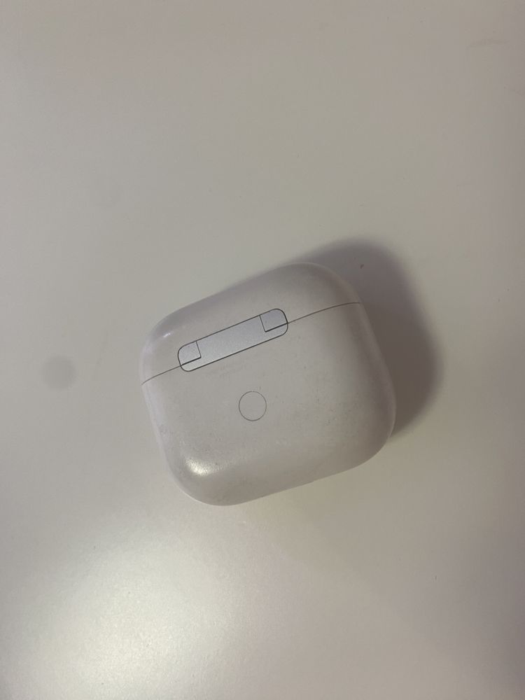 Vand Airpods Gen3