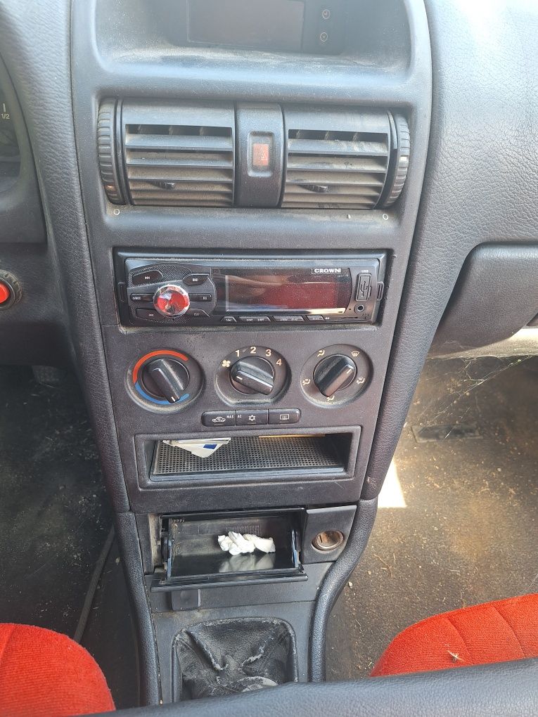 Части за Opel Astra 1.4 2000г.