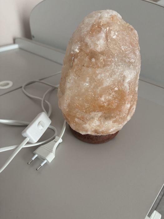 Лампа от Хималайска сол