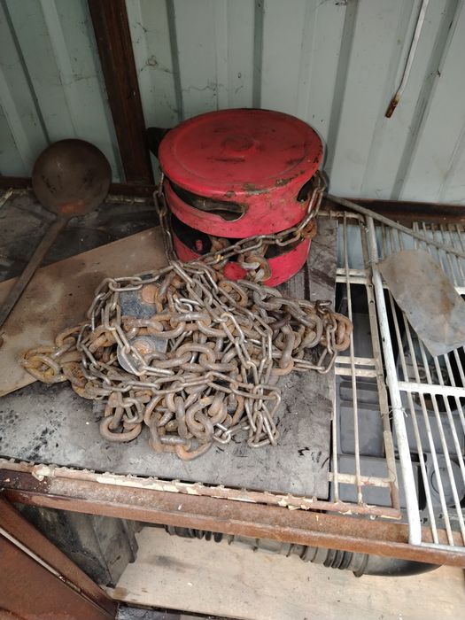 Продам лебедку в хорошем состоянии 3 тоны