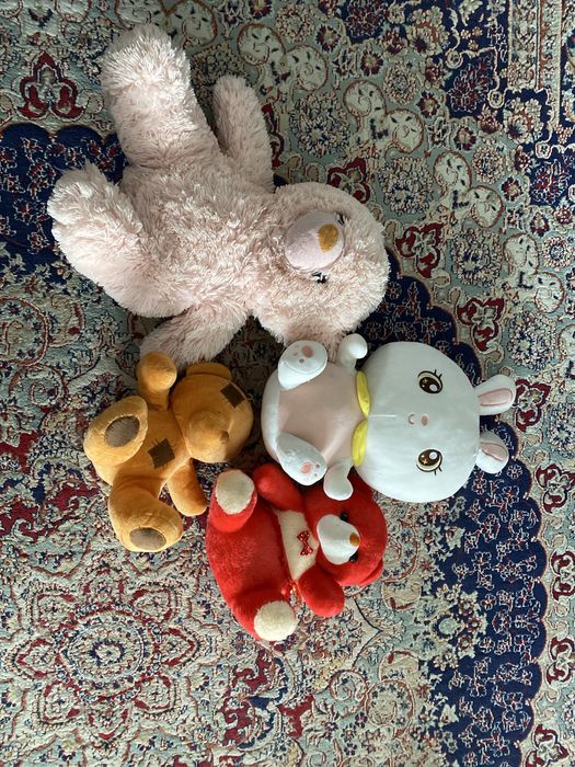 Отдам игрушки за 100тг