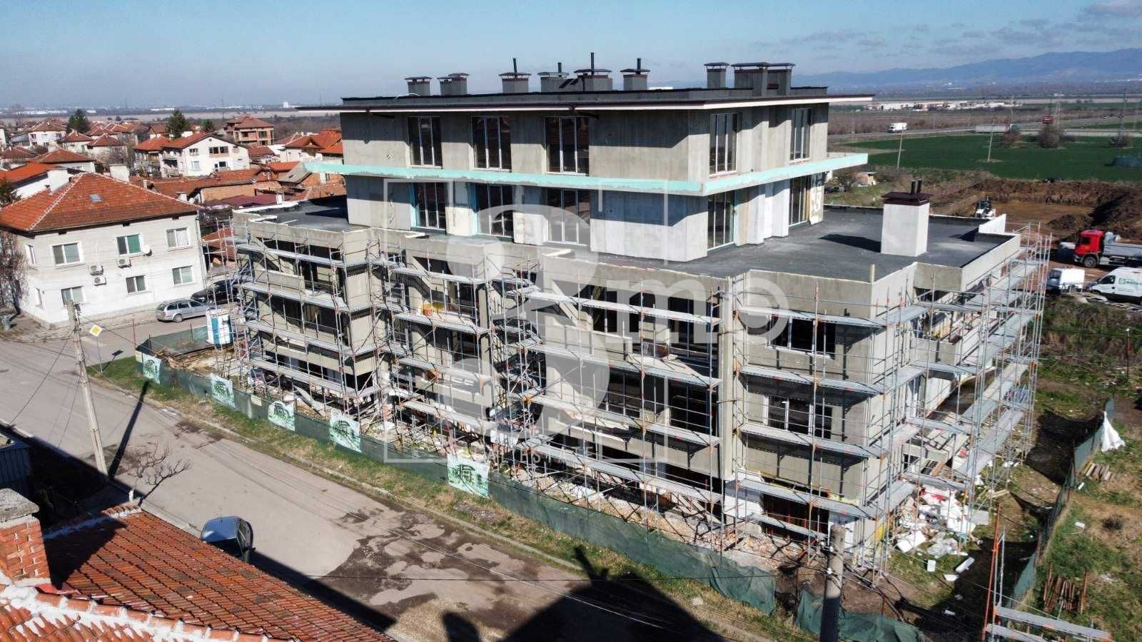 „3mo“ продава двустаен апартамент, находящ се в с. Гара Елин Пелин