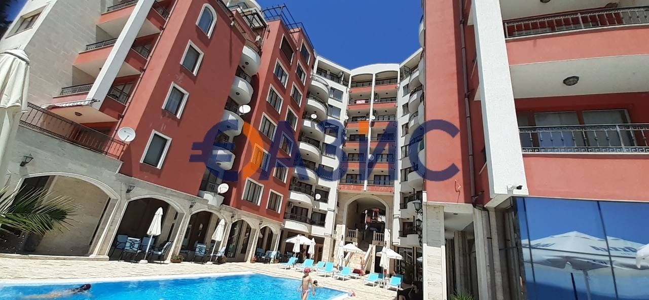 Продава се Тристаен апартамент в Несебър - 114 кв.м за 1272 €/кв.м - Снимка #5