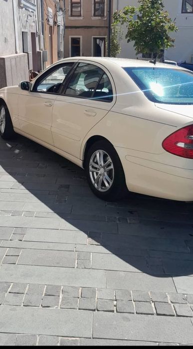 Vând mercede E class