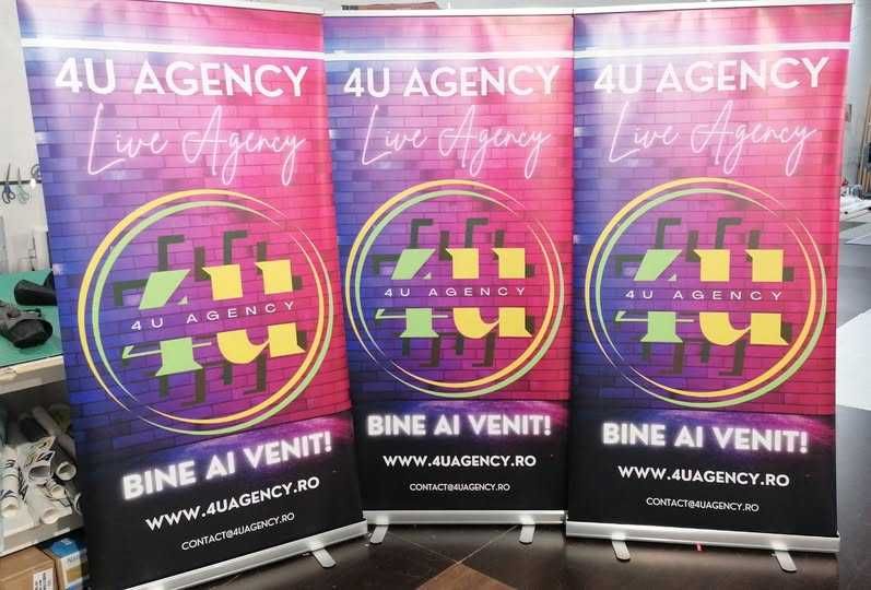 Roll-up banner – ideal pt evenimente si prezentari | Montaj 2 min