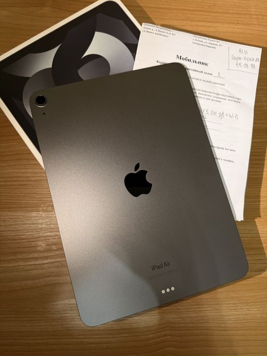 Ipad air 5+Wifi 64 gb и apple pencil 2