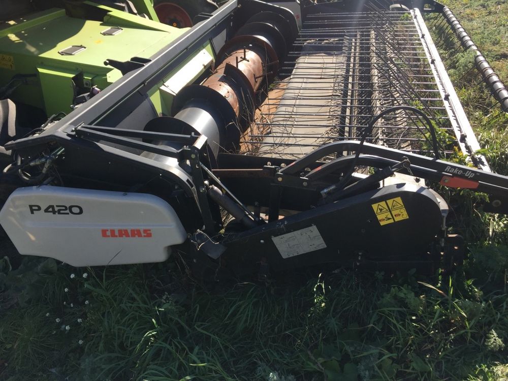 Подборщик Claas P420