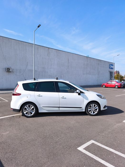 Renault Grand Scenic 2014