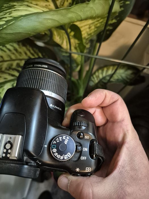 DSLR Canon Eos 450 cu obiectiv