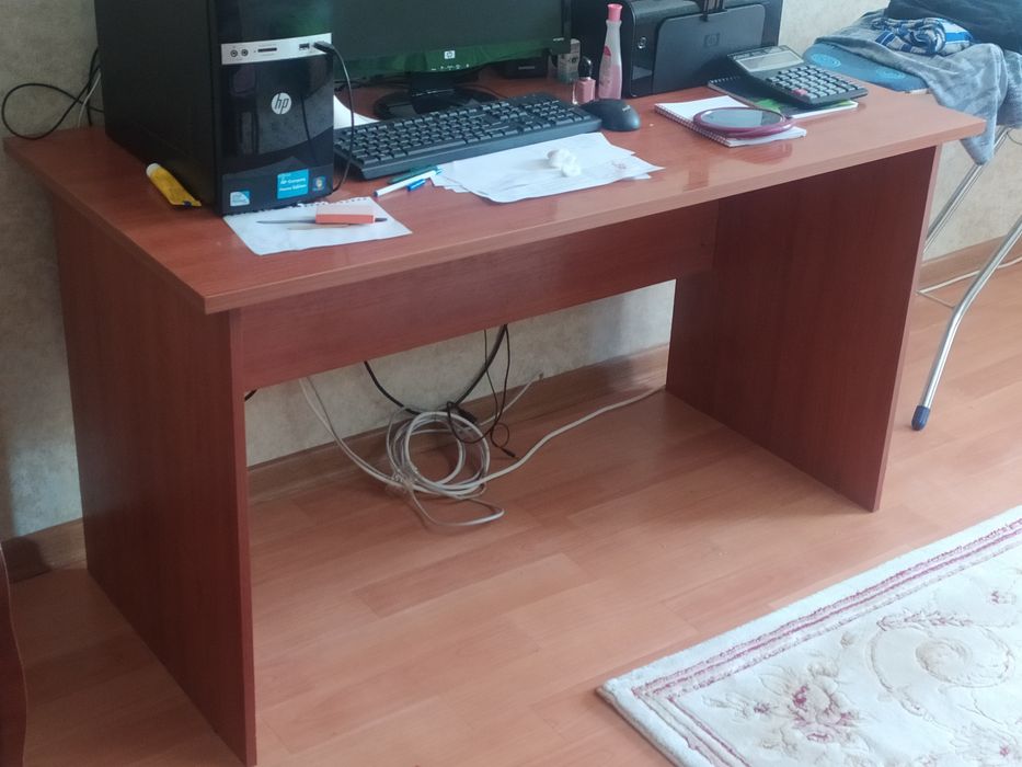 Стол офисный рабочий