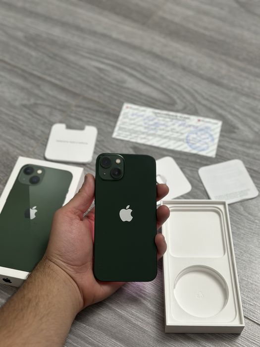 Продам iphone 13/128гб