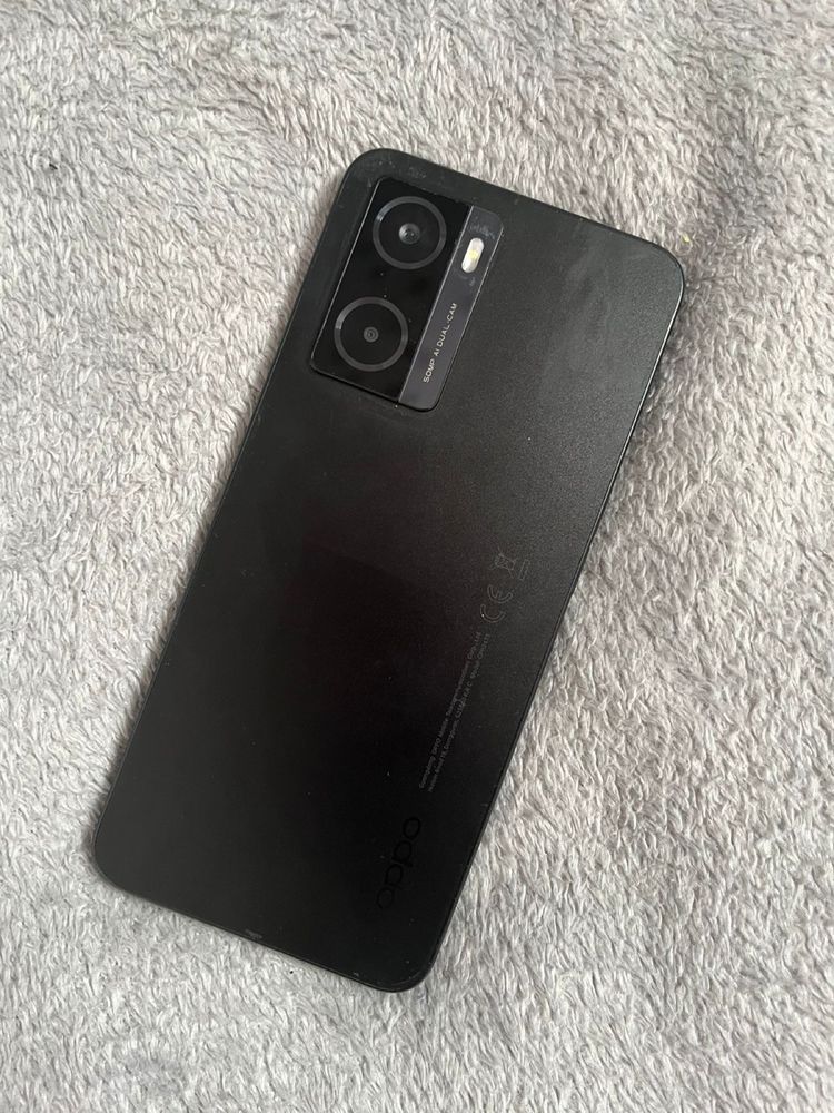 Б/у oppo A77s 128/8+4